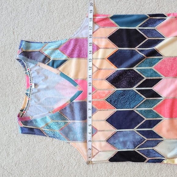 💗 Beautiful! Multicolor Geometric Sleeveless V-Neck Top Shirt M - Picture 12 of 13